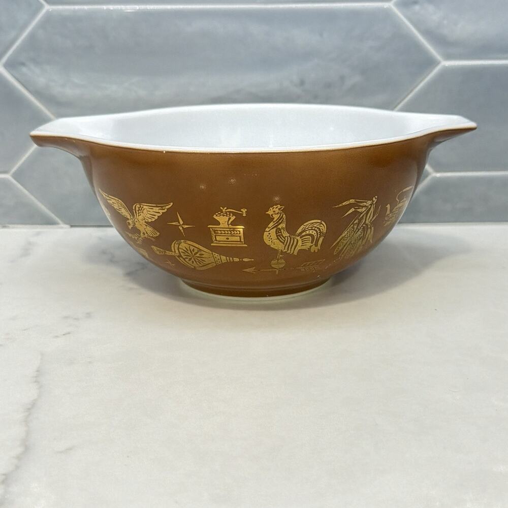 Vtg Pyrex 442 Early American 1 1/2 Qt Cinderella Bowl Nesting Mixing Bowl Mcm